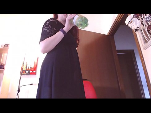 ❤️ Pakļāvīga verdzene, kurai patīk netīras un sulīgas biksītes, ir spiesta masturbēt pēc šī video noskatīšanās! ❌ Sekss pie lv.xxxpornimages.ru ❤